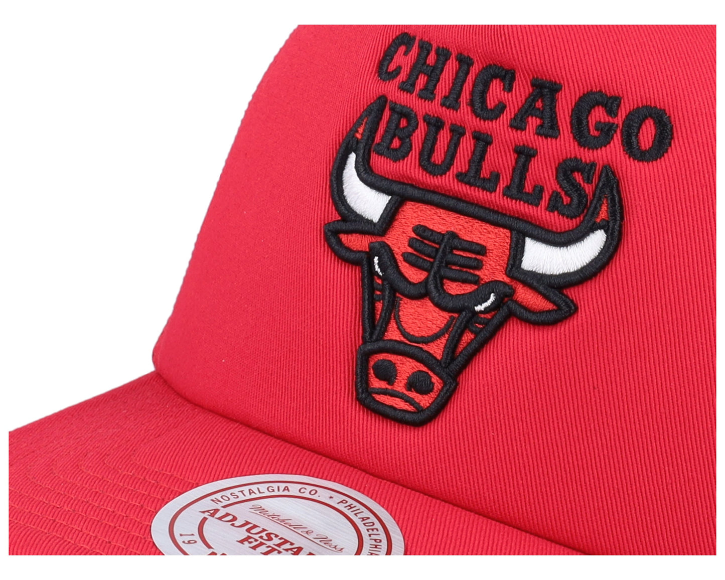Mitchell & Ness Men's NBA Evergreen Trucker Bulls Ball Caps