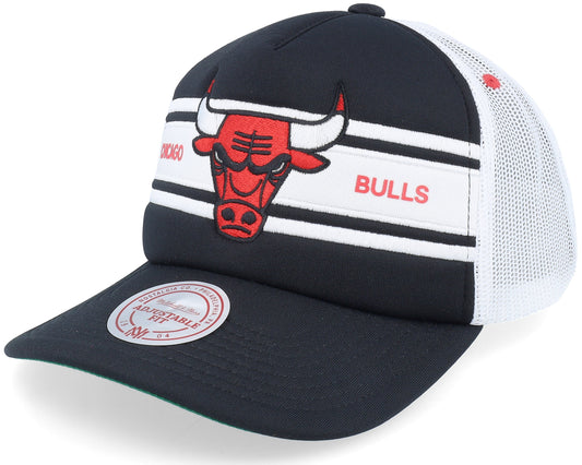 Mitchell & Ness Men's NBA Sideline Trucker Bulls Hats