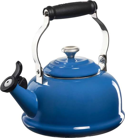 Le Creuset 1.7 Qt Whistling Enamel on Steel Tea Kettle