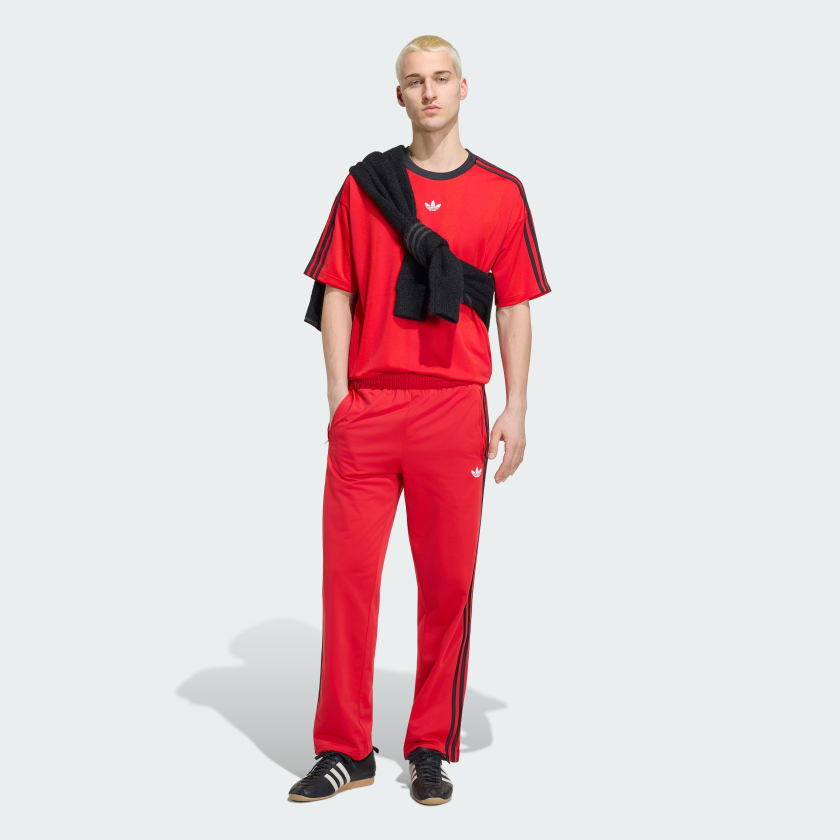 Vivid Red-