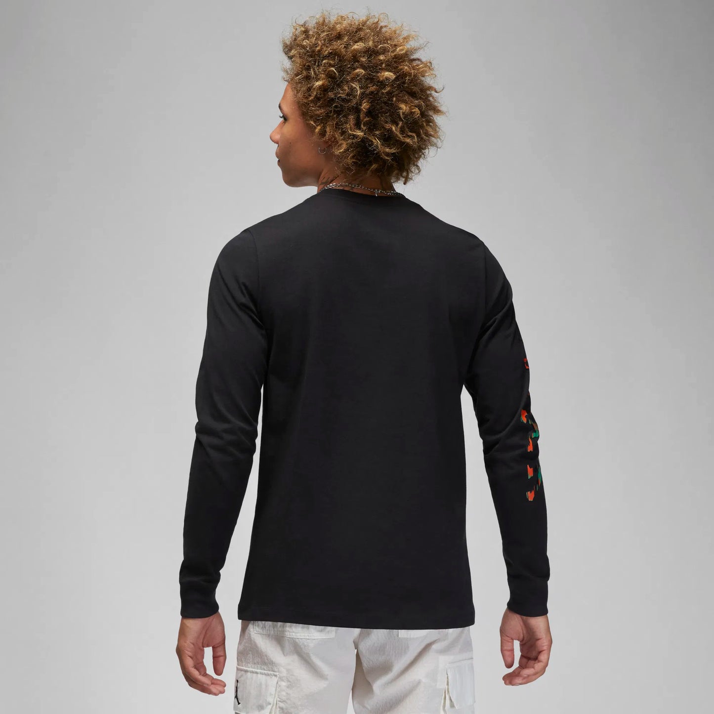 Air Jordan Men's Long Sleeve Crew T-Shirt