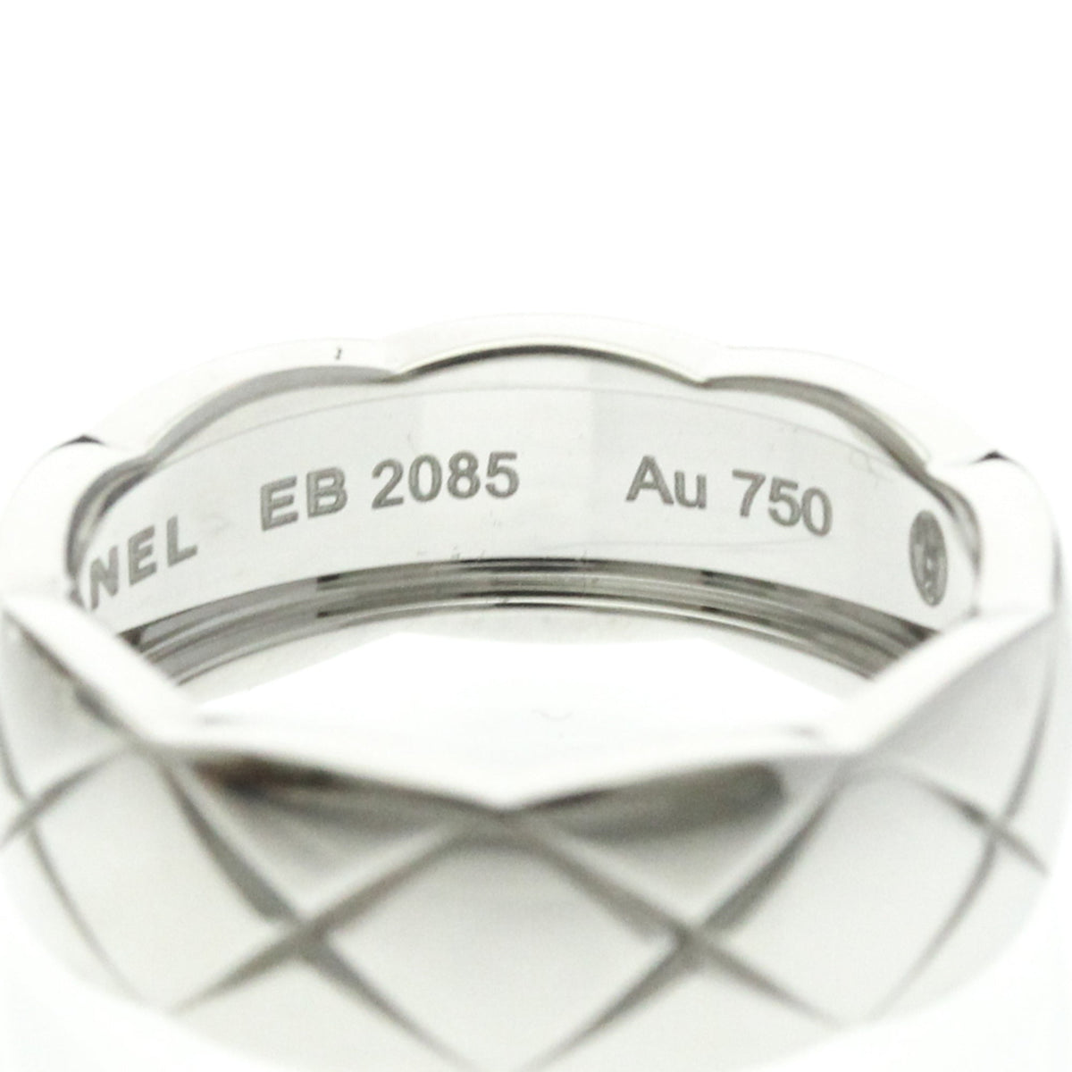 Chanel Coco Crush · 18K White Gold
