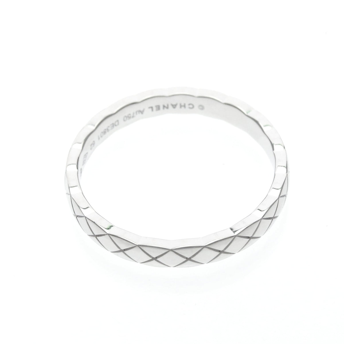 Chanel Coco Crush · 18K White Gold