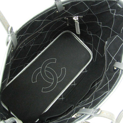 Chanel on the Road · Grained Calfskin