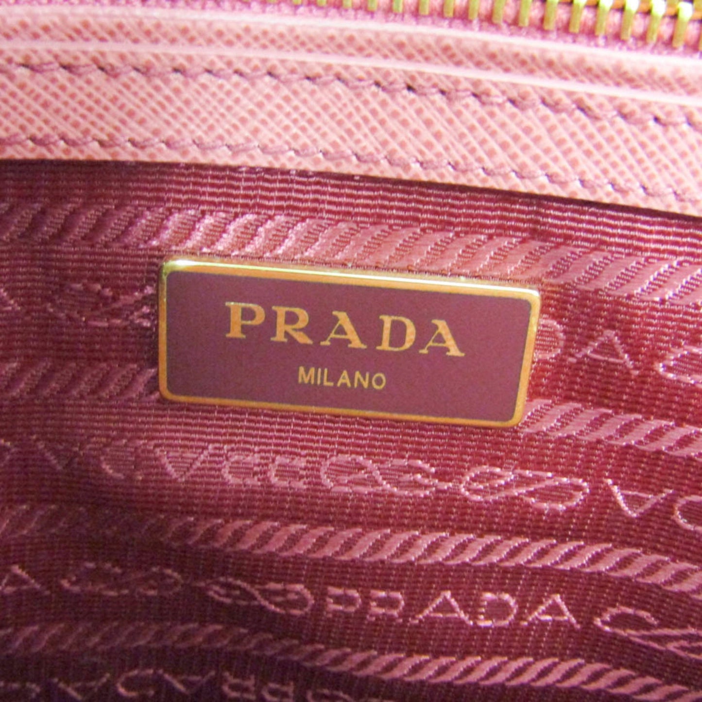 Prada Saffiano Galleria · Leather