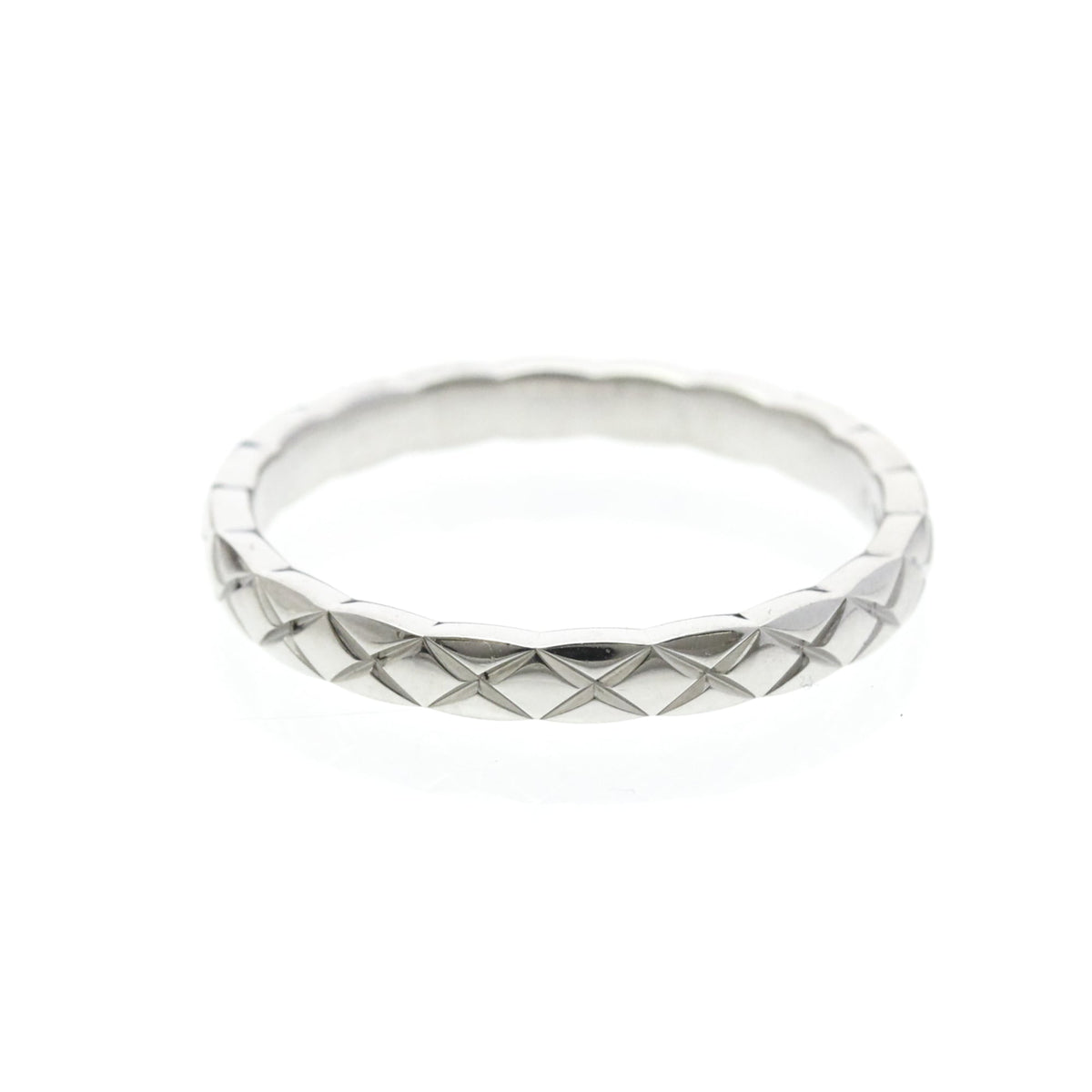 Chanel Coco Crush · Platinum