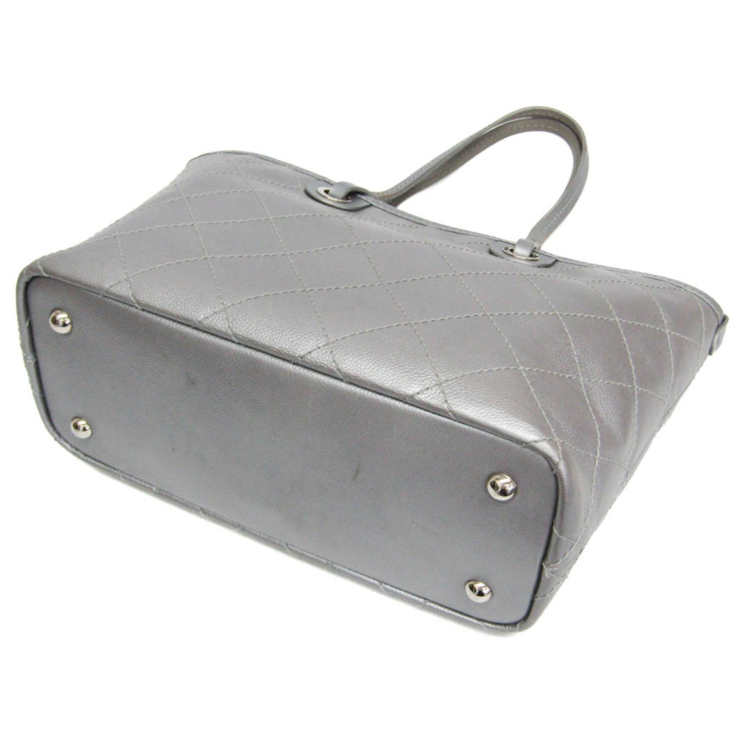 Chanel on the Road · Grained Calfskin
