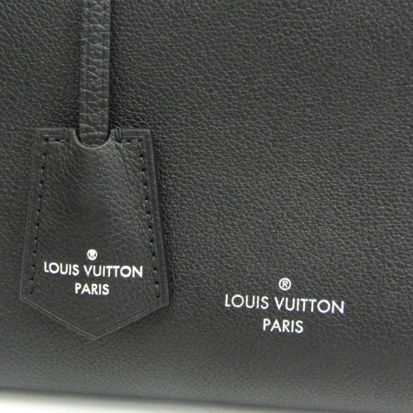 Louis Vuitton Lock Me Cabas · Calfskin Tote