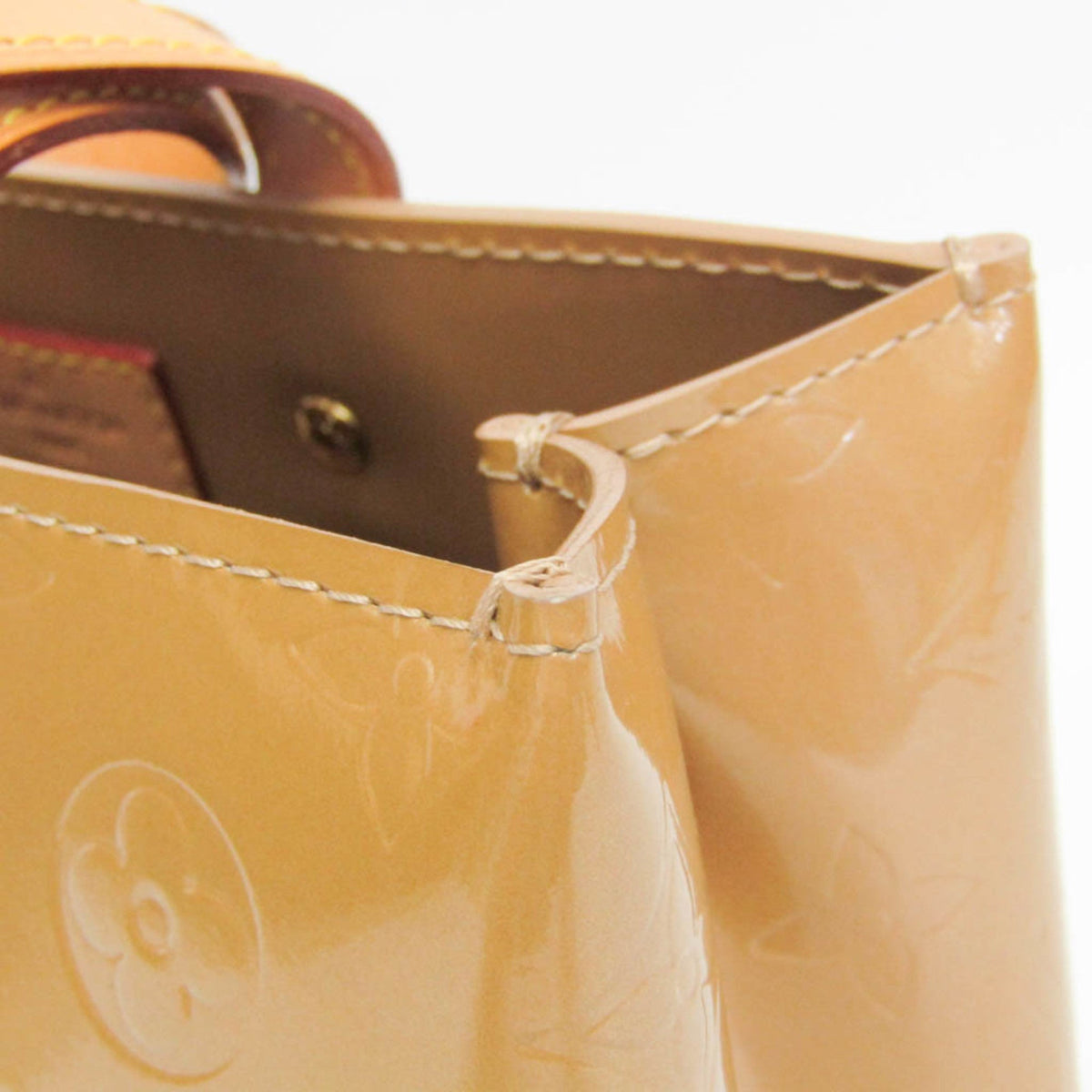 Louis Vuitton Reade PM · Monogram Vernis