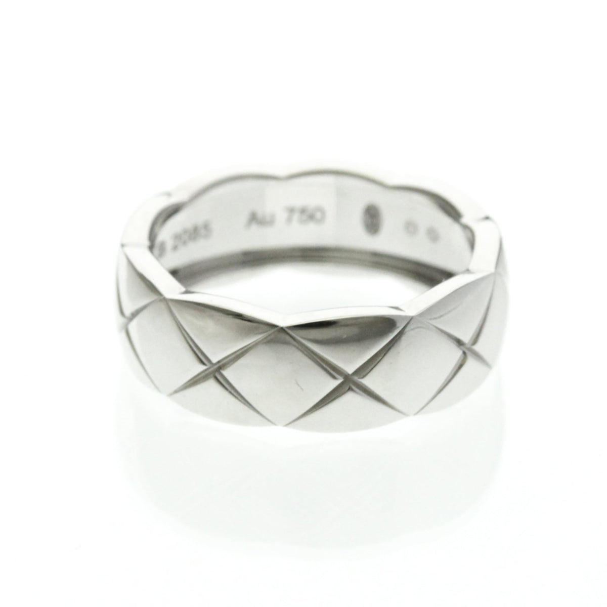 Chanel Coco Crush · 18K White Gold