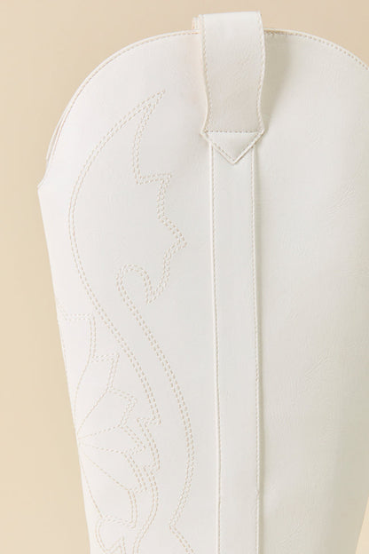 Shania White Cowboy Boots