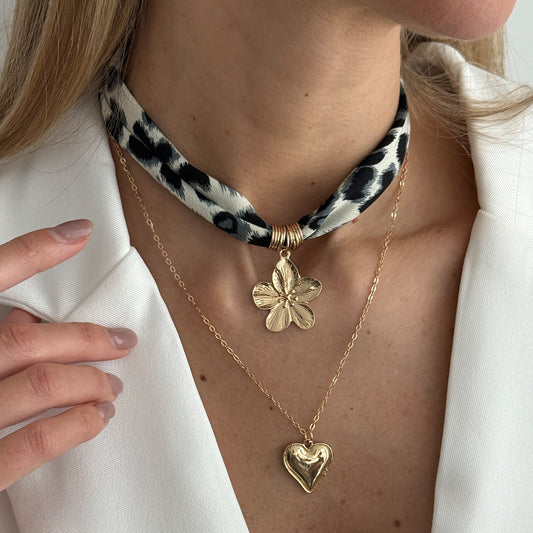 Polyster & Goldtone Botany Print Flower Heart Pendant Necklace Set