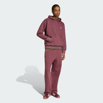 Maroon-