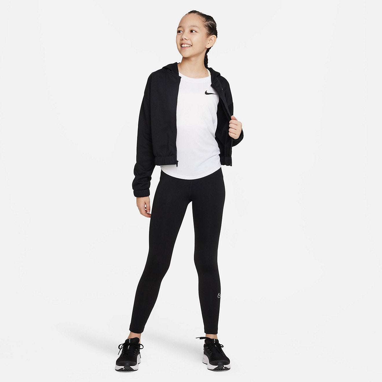 Nike Youth Dri-Fit Scoop Essential T-Shirt T-Shirts