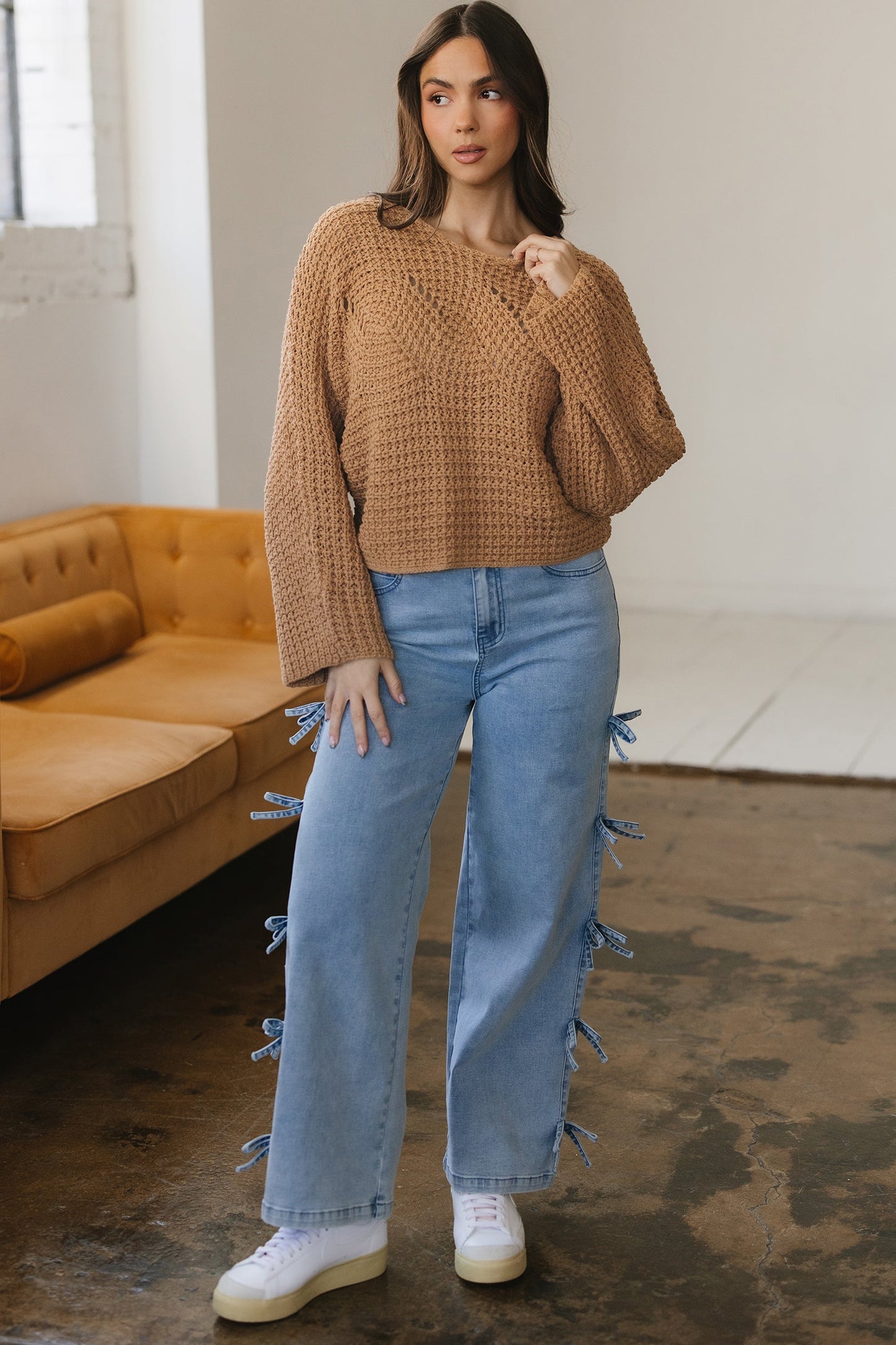 Threaded Pear Ivy Sleeve Loose Pullover Sweater
