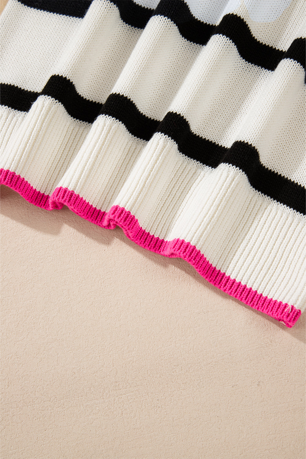 White Stripe-
