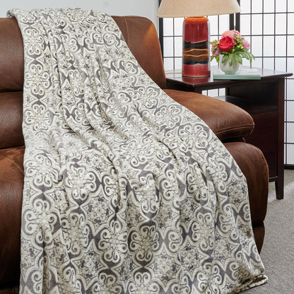 Kathy Ireland Flannel Fleece Blanket by Bed Bath Fashions