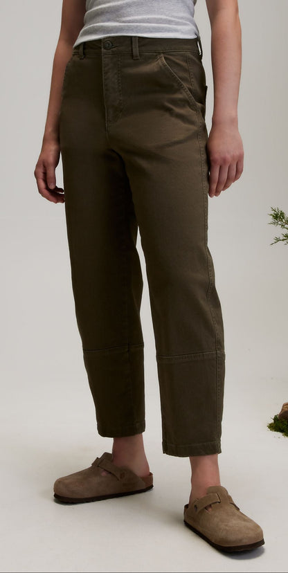 Alpine Design Women's Barrel Relaxed Fit High Rise Cropped Pants