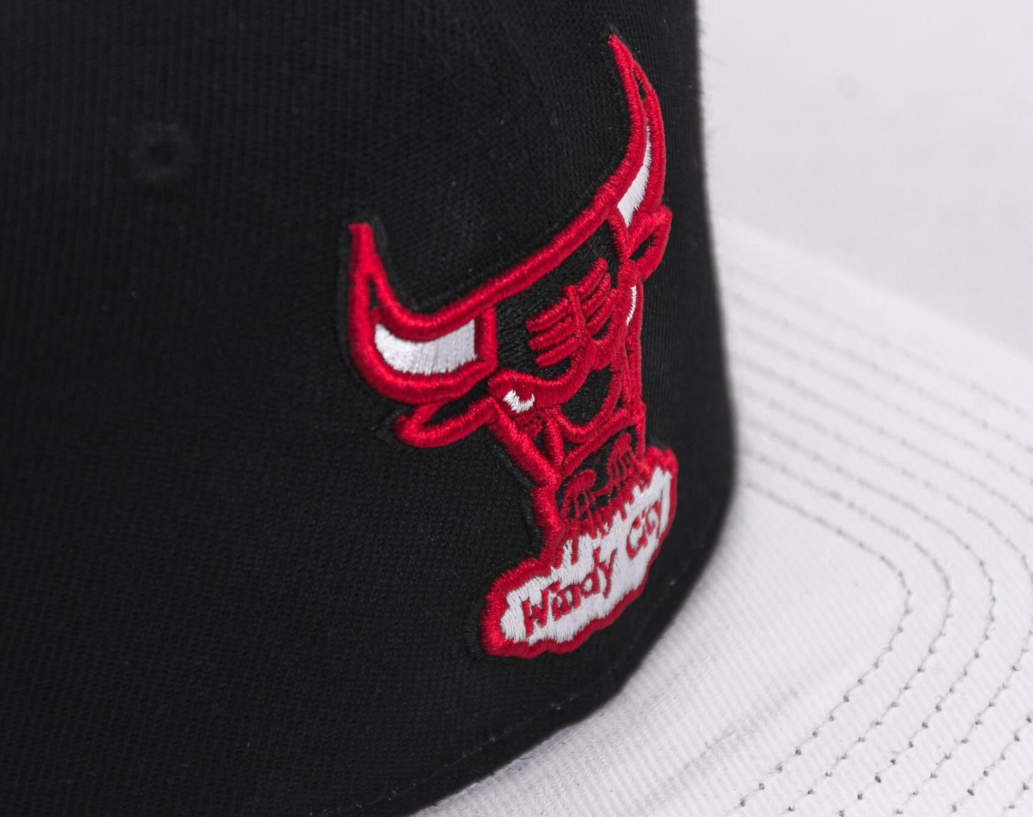 Mitchell & Ness Men's NBA Ssbsts Snapback Hwc Bulls Snapback Caps