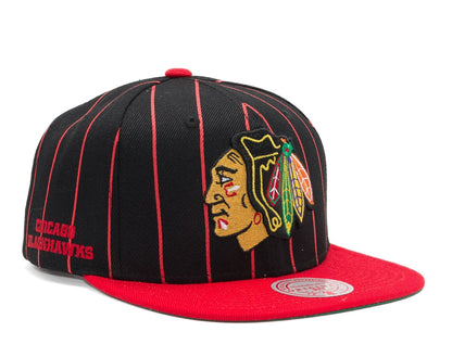 Mitchell & Ness Men's NHL Team Pin Snapback Blackhawks Snapback Caps