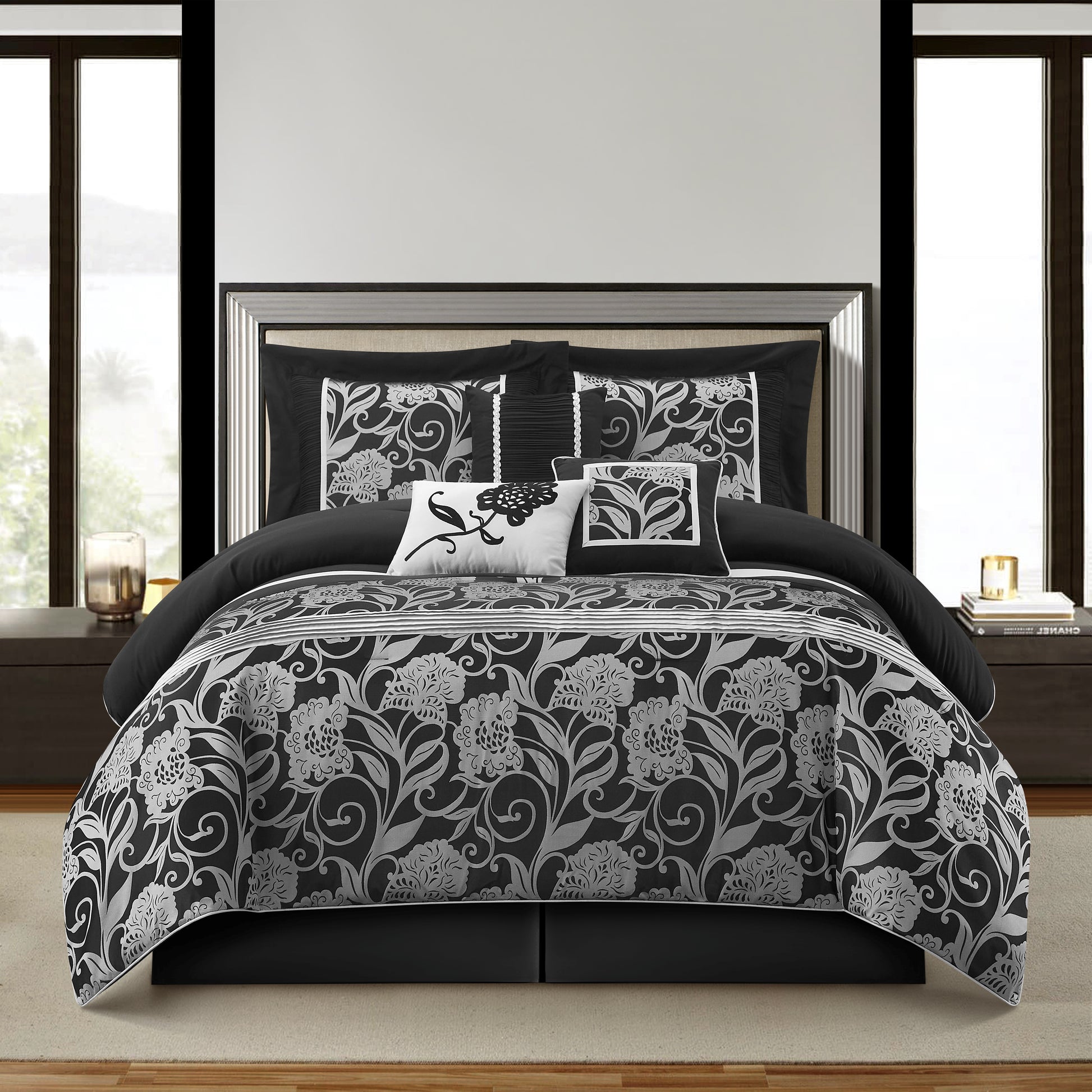 Black Silver-
