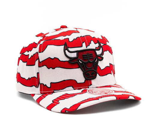 Mitchell & Ness Men's NBA Krookz Pro Snapback Bulls White-Red