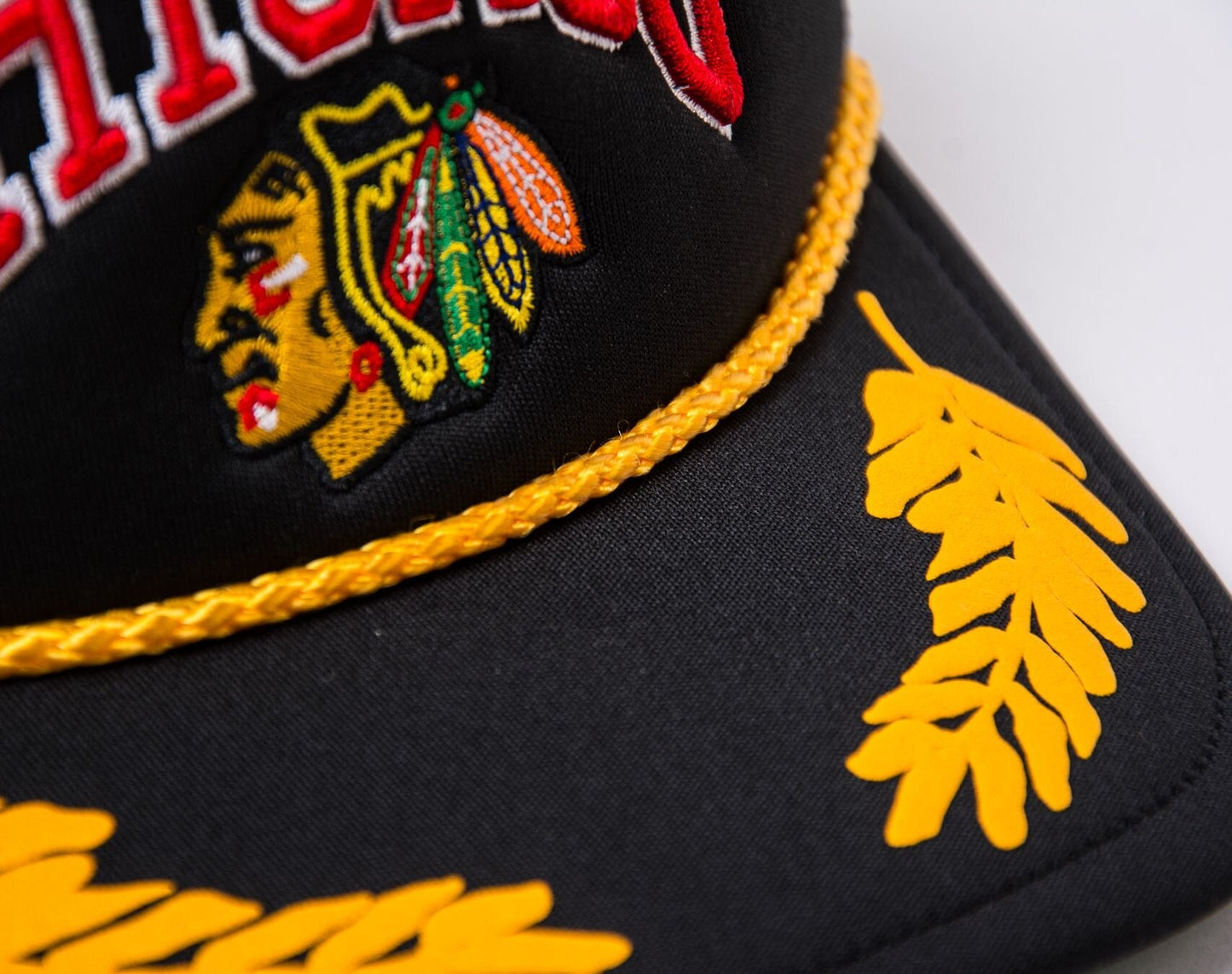 Men's Mitchell & Ness Nhl Gold Leaf Trucker Blackhawks - Black