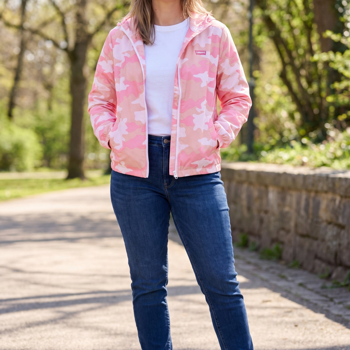 Levi's Essential Windbreaker