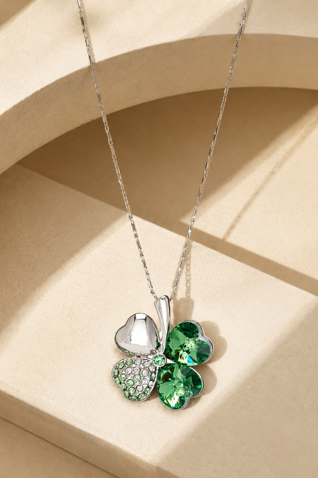 Peridot Swarovski Crystal Necklace – Crystal Pave Four Leaf Clover Pendant Necklace