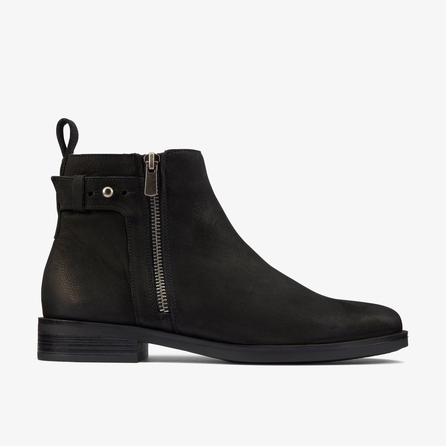 Clarks Women's Memi Lo Booties