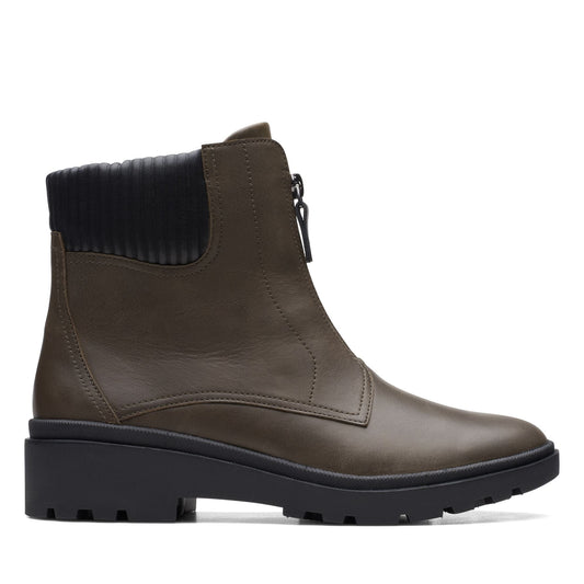 Clarks Women's Calla Zip Boots