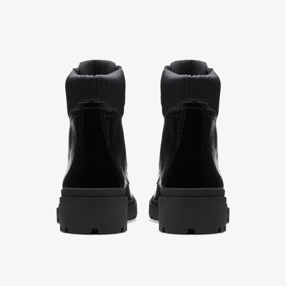 Clarks Women's Calla Zip Booties