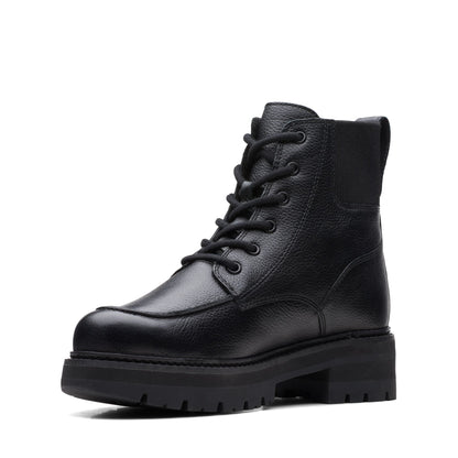 Clarks Women's Orianna Mid