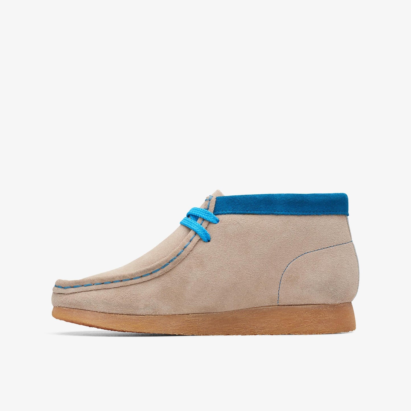 Clarks Youth Wallabeebooto Wide Width Shoes