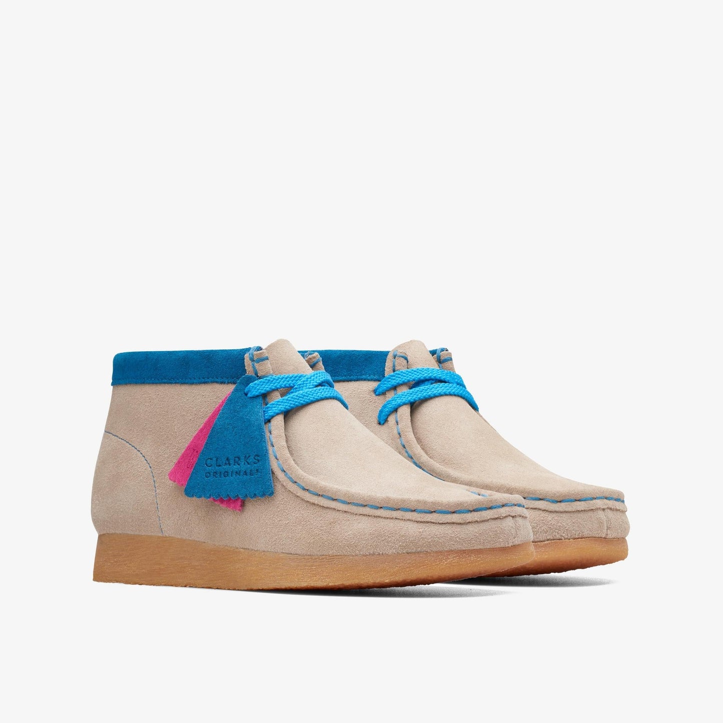 Clarks Youth Wallabeebooto Wide Width Shoes