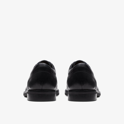 [26172836] Mens Clarks Un Hugh Cap