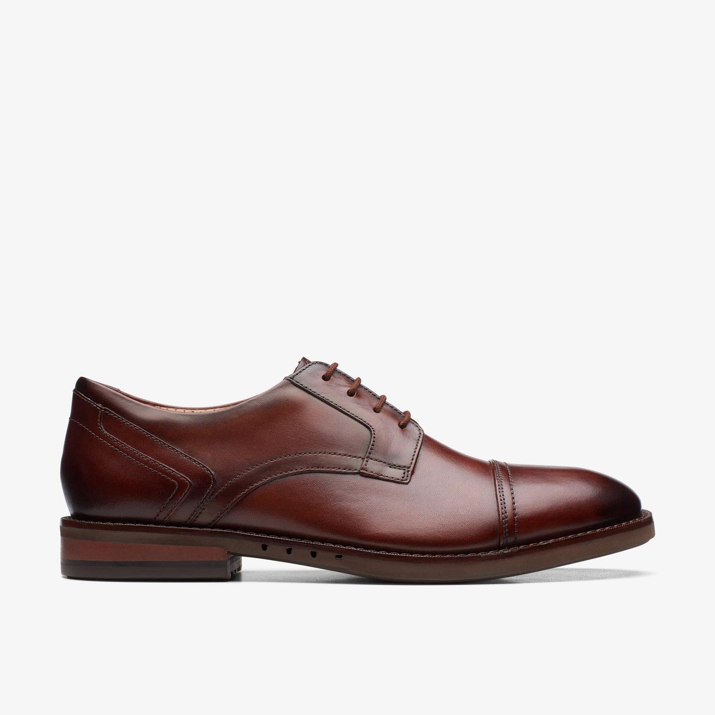 [26172837] Mens Clarks Un Hugh Cap