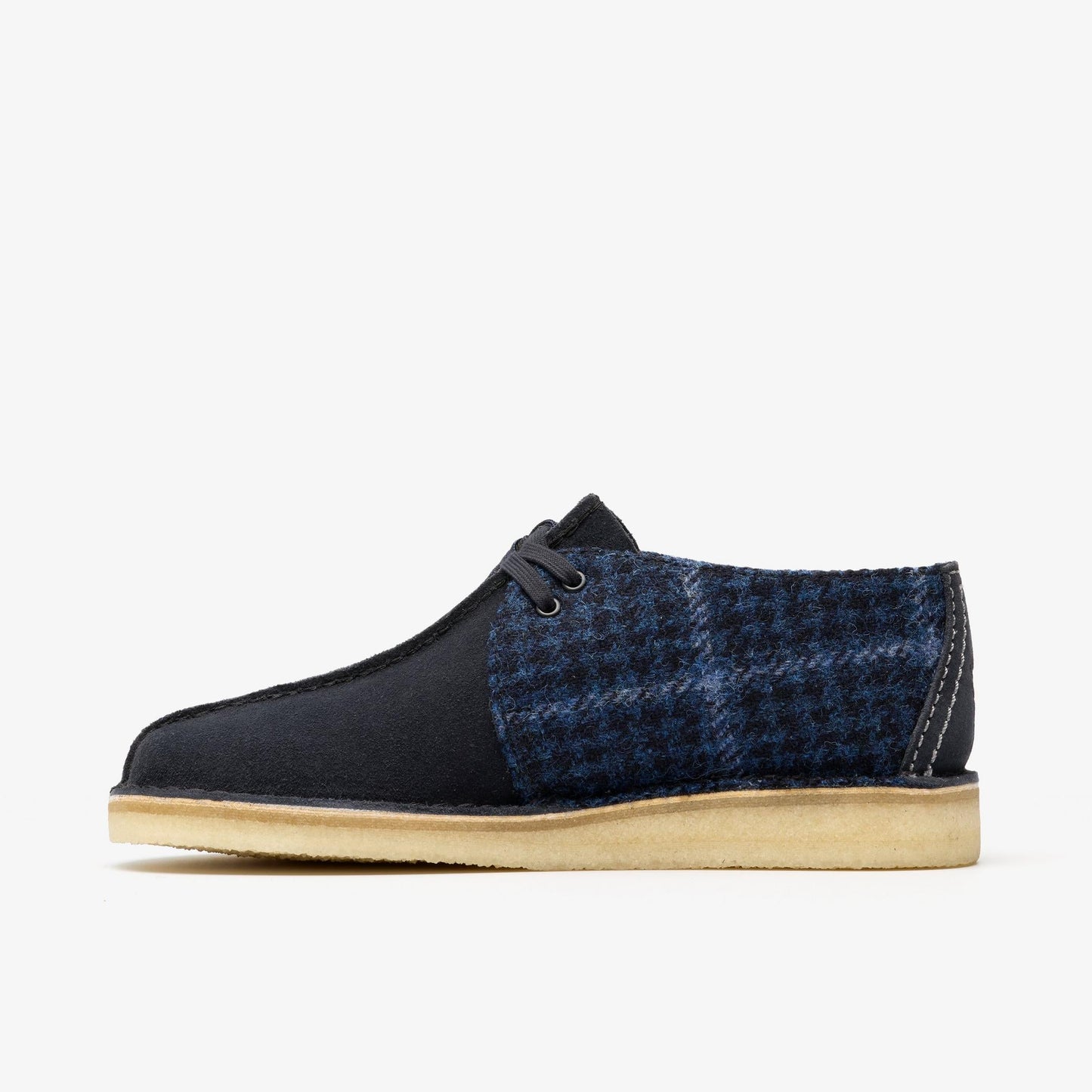 [26183779] Mens Clarks Desert Trek 'harris Tweed Navy'