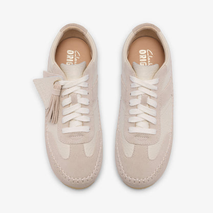 Clarks Womens Tor Low - Off White Suede