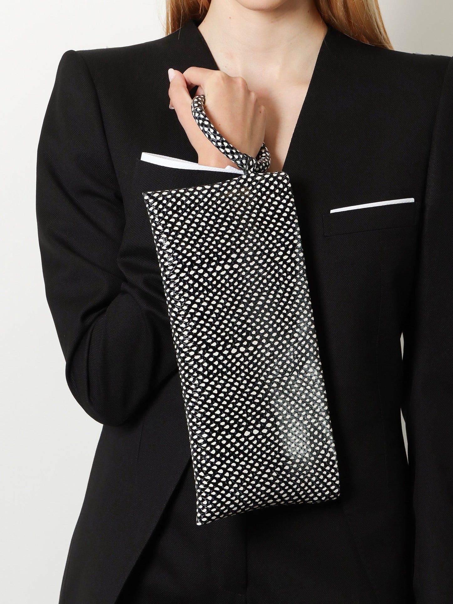 Clutch Bag Aura Leather Black