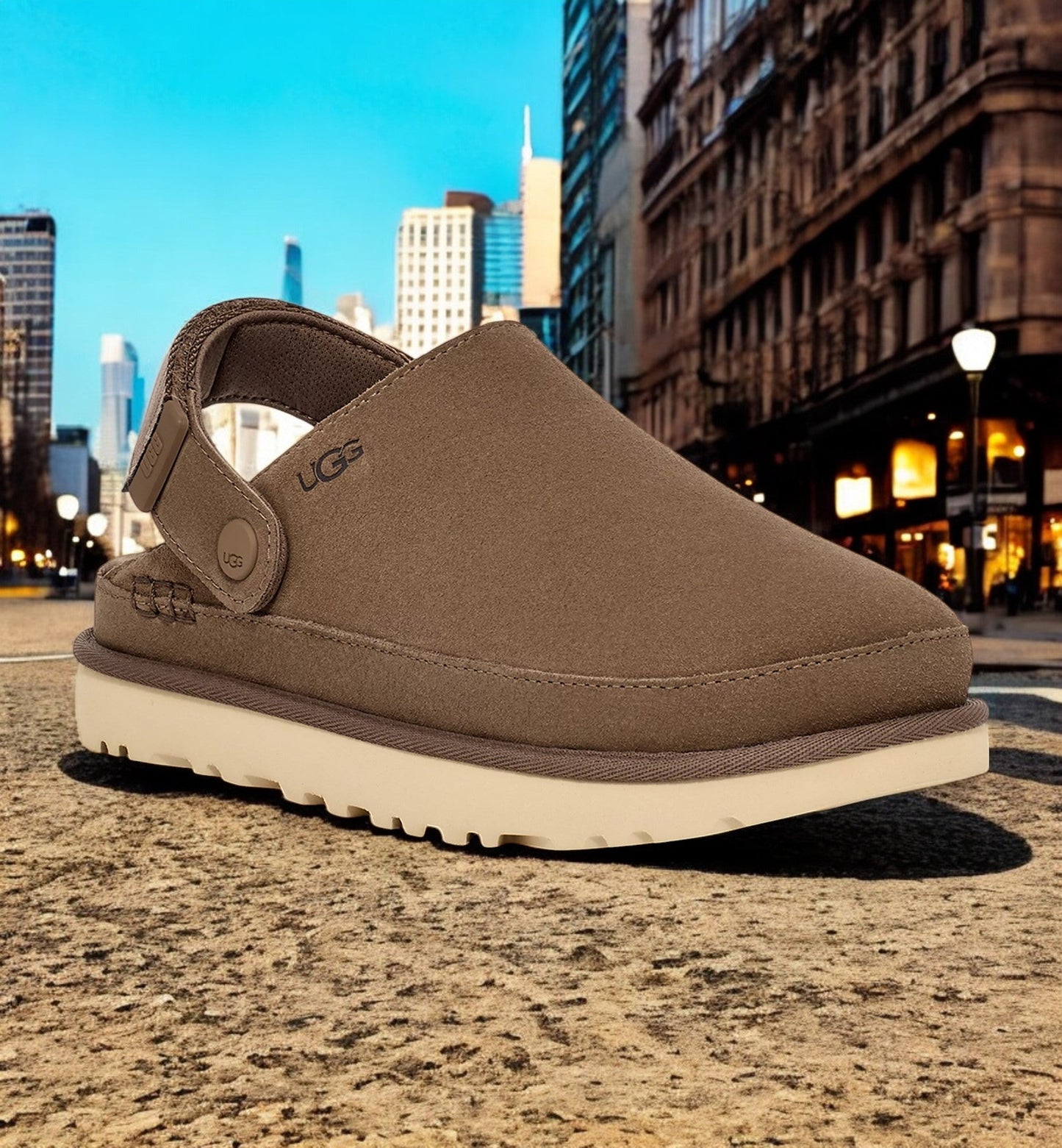 UGG Women's Goldenstar Clog Clogs