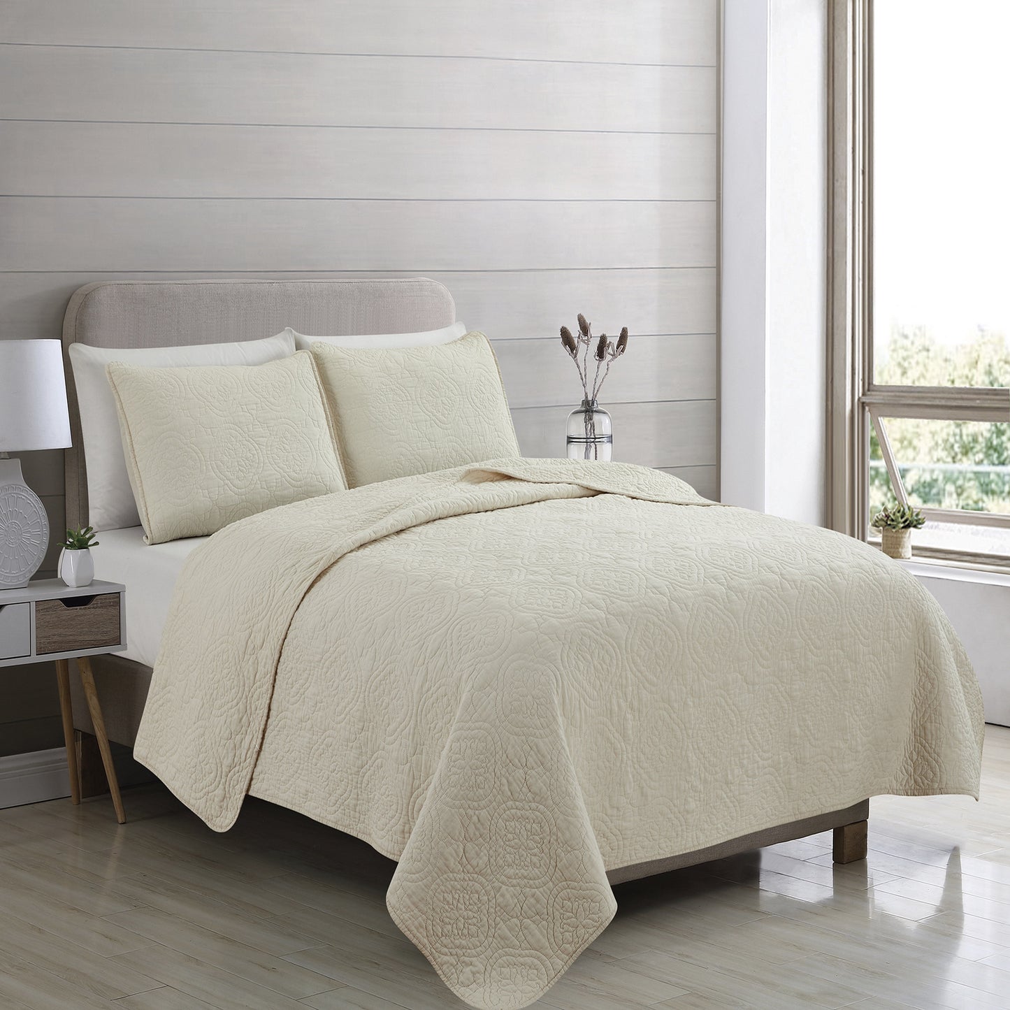 Patina Vie 3 Piece 100% Cotton Stitched Embroidered Quilt Set