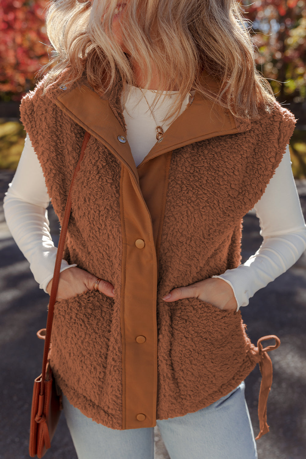 Threaded Pear Evelyn Knot Side Plush Vest