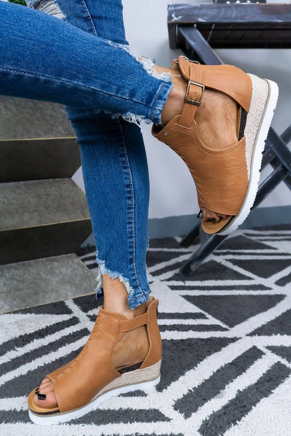 Threaded Pear Ashley Buckle Strap Platform Sandals
