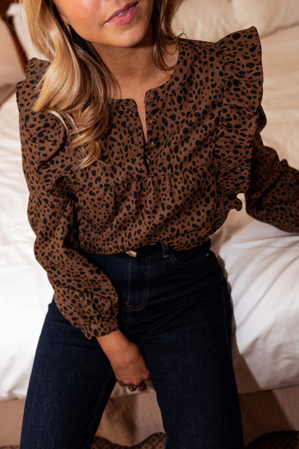 Threaded Pear Collins Ruffled Puff Sleeve Blouse