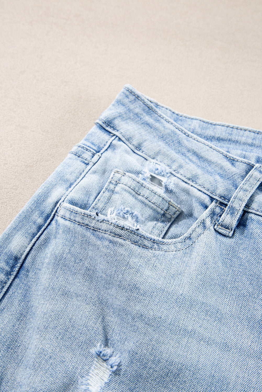 Threaded Pear Saige Wash Distressed Straight Jeans