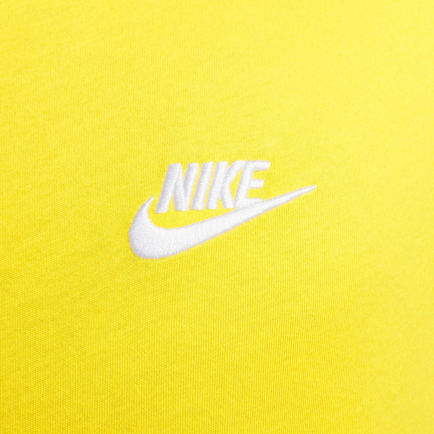 Nike Men's Nsw Club Short Sleeve T-Shirt