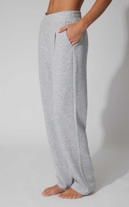 Softlite Straight Leg Pant - Our Cafe Story