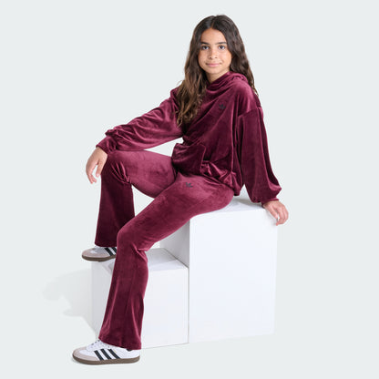 Maroon-