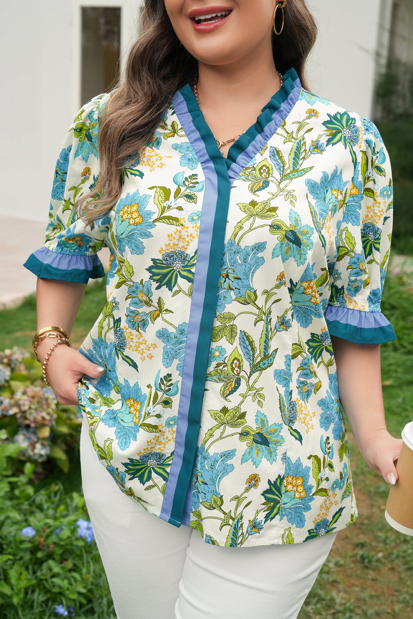 Threaded Pear Alisson Short Sleeve Floral Plus Blouse